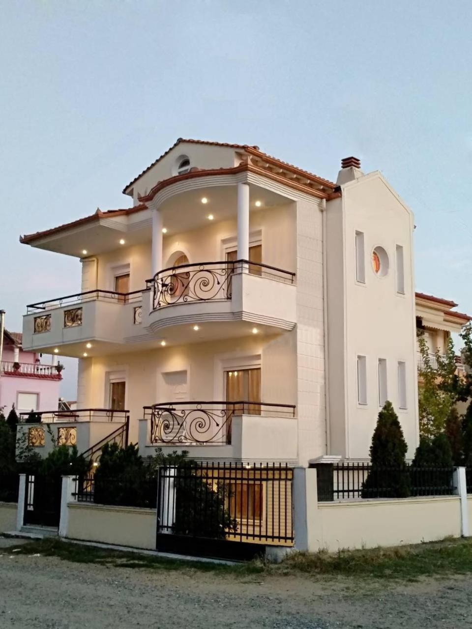 Prime Luxury Villa Beach Front Nea Vrasna Exterior photo